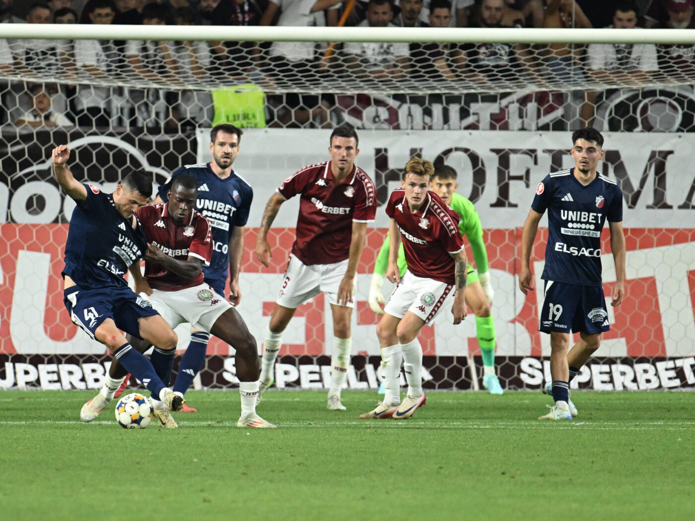 FC Botoșani – Rapid Live Text Online de la ora 20:30, în etapa 19 din Superliga. Costel Gâlcă și Leo Grozavu au stabilit echipele de start!