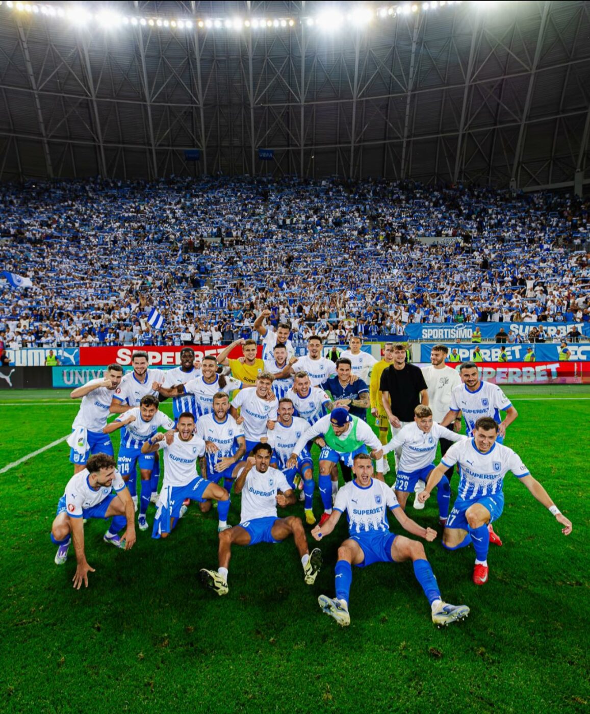 Fanii olteni nu s-au lăsat mai prejos decât echipa şi sunt primii în ierarhia asistenţelor din campionat. Prezenţe masive pe „Ion Oblemenco” şi la meciurile din cupele europene