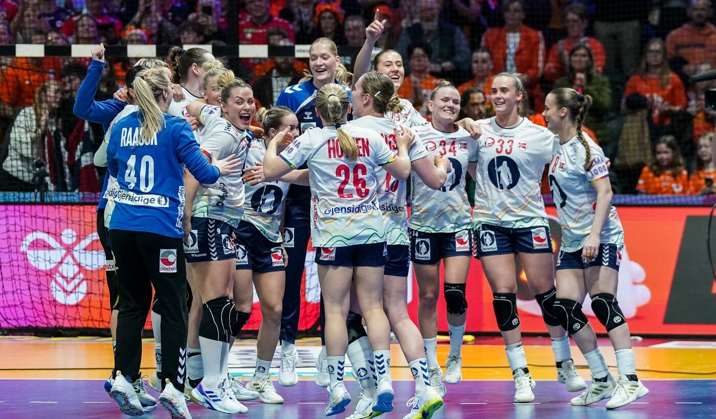 Finala Campionatului Mondial de Handbal Feminin poate aduce surpriza deceniului sau confirmarea dominării imperiale. Germania – Norvegia, un meci de neratat