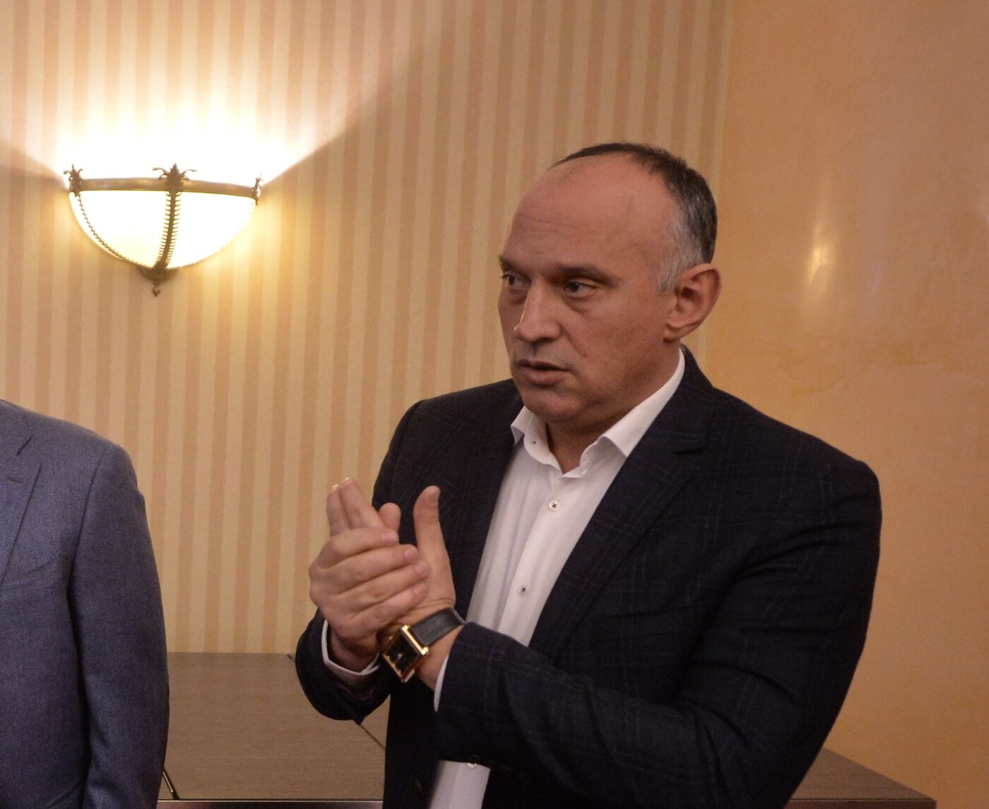 Florin Prunea, prezentare proprie uluitoare pentru PRO TV în show-ul Desafio: „Avem voie la gagici acolo? Anaconda e în formă!”