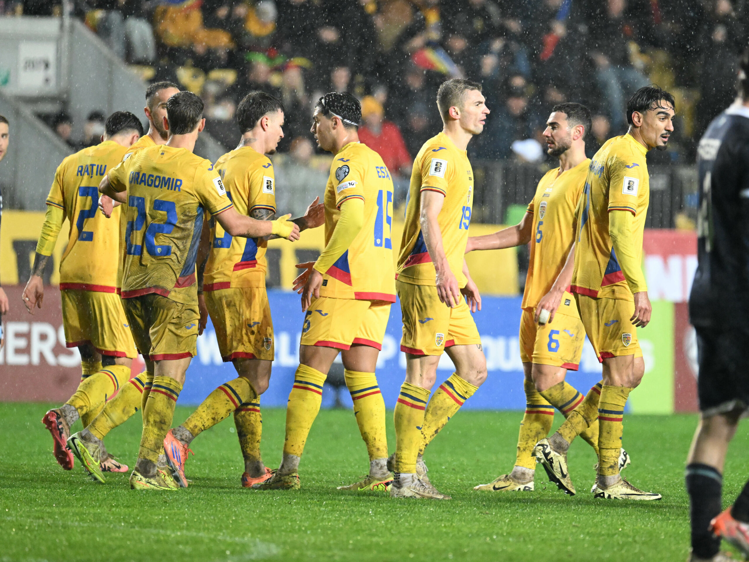 Fotbalistul din naționala României l-a sunat pe Meme Stoica pentru a-l anunța pe Gigi Becali că vrea să semneze cu FCSB: „A zis DA”