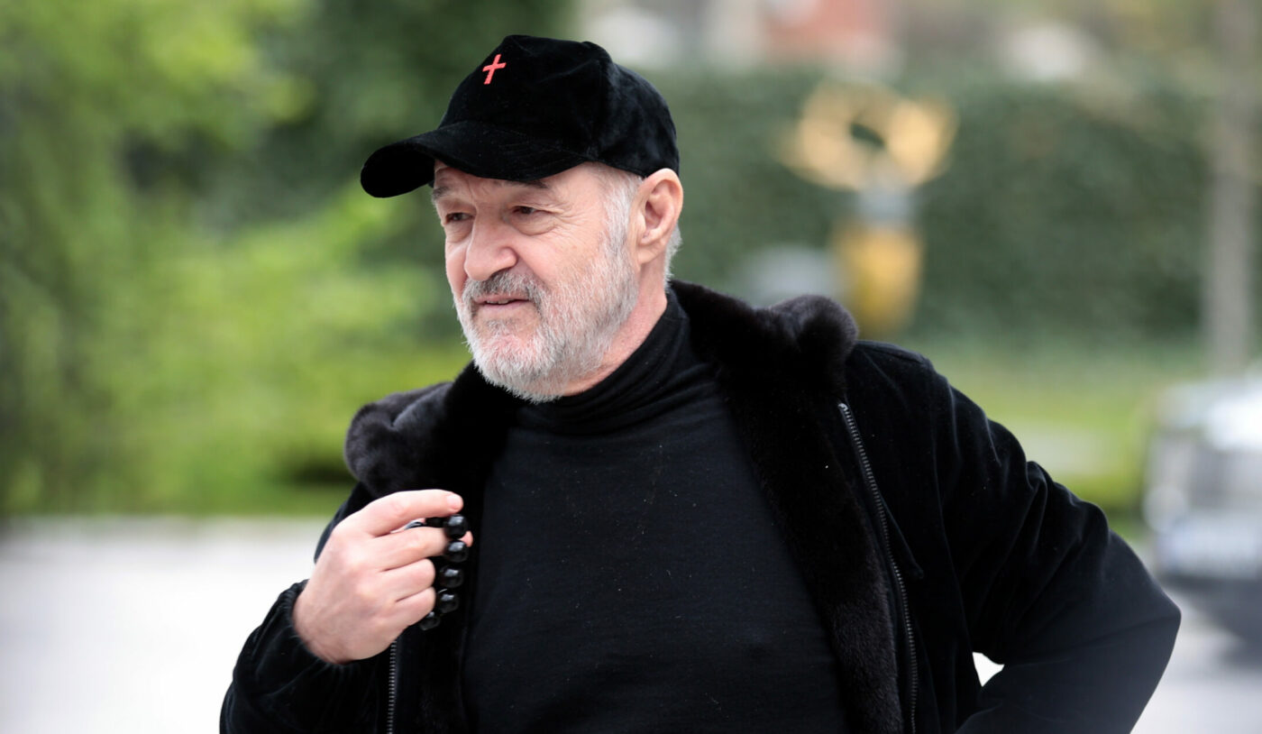 Gigi Becali e gata să dea 3.000.000 de euro pentru un mijlocaş