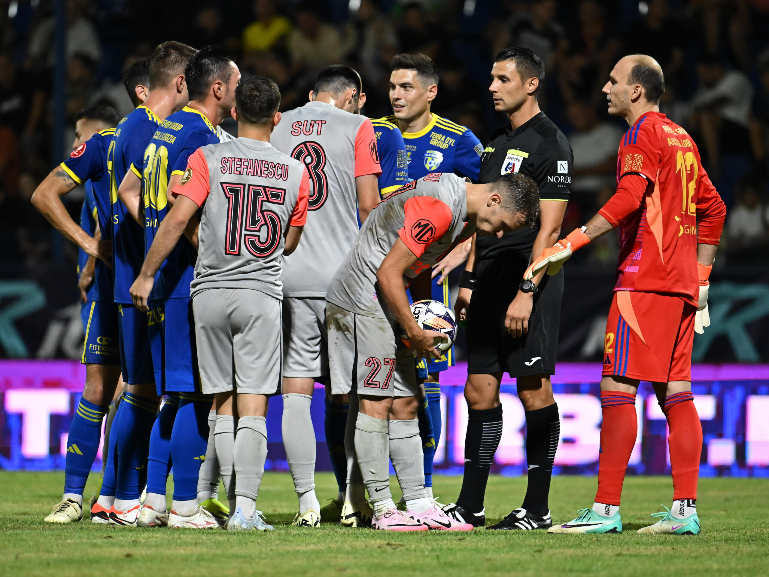 Gigi Becali își va ieși din minți: Vassaras a trimis etapa asta pentru FCSB un arbitru cu doar 8 meciuri conduse în patru sezoane! EXCLUSIV