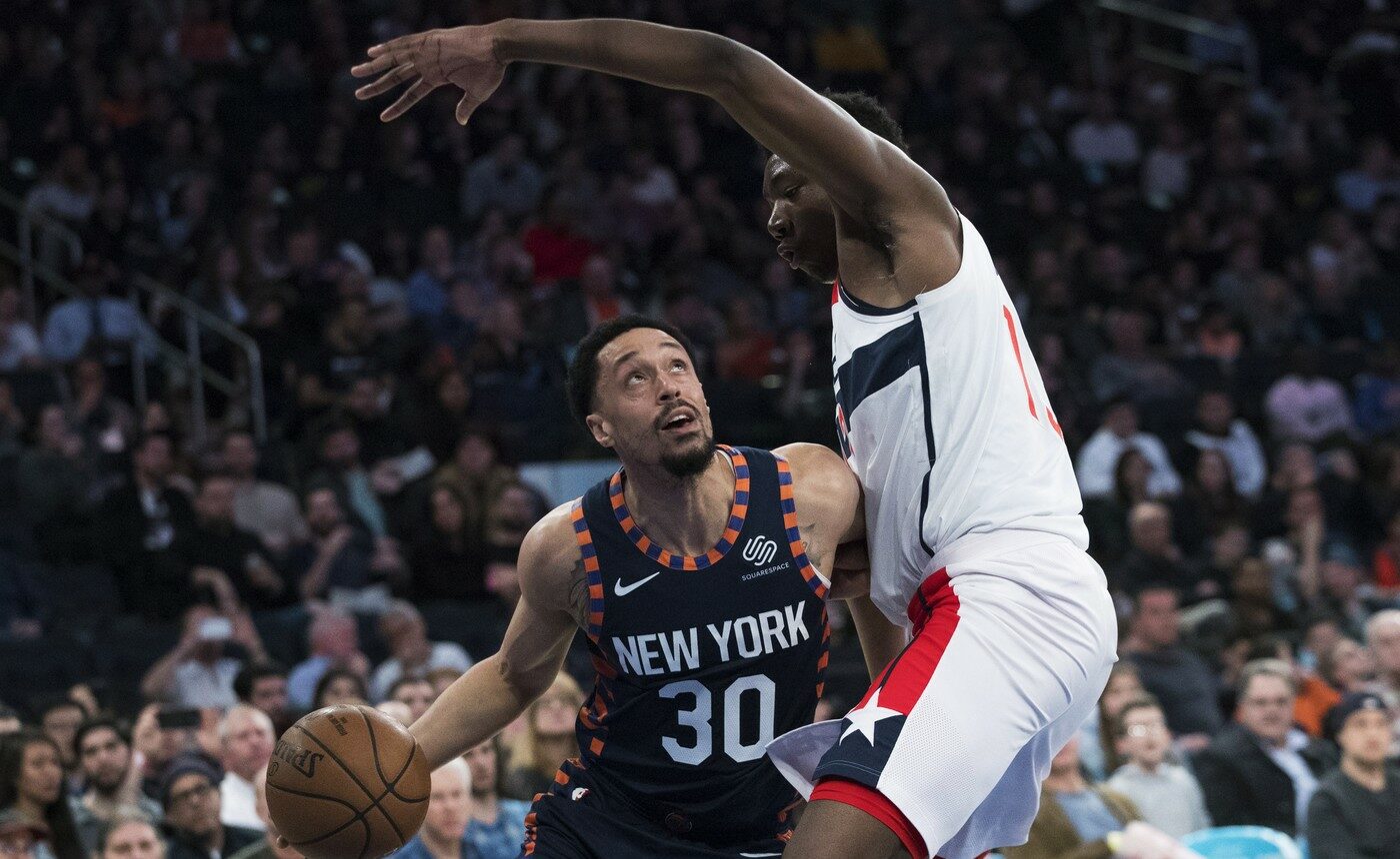 Lovitură de proporții în baschetul românesc. Americanul cu 6 sezoane jucate în NBA și cu multiple prezențe în națională a semnat: „Sunt un om simplu”. EXCLUSIV