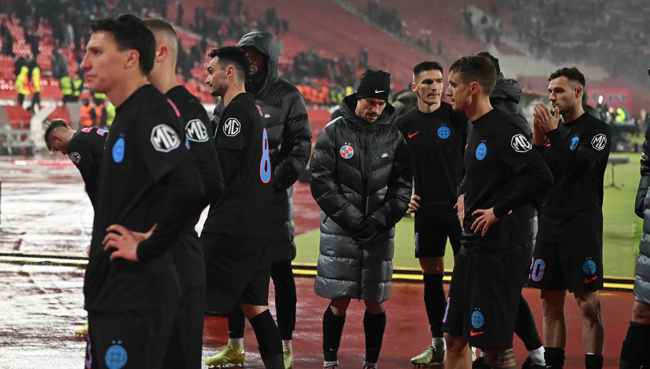 Misterul fotbalistului de 2.000.000 de euro care a dispărut din lotul FCSB: „Nu apare nimic, dar el acuză dureri”
