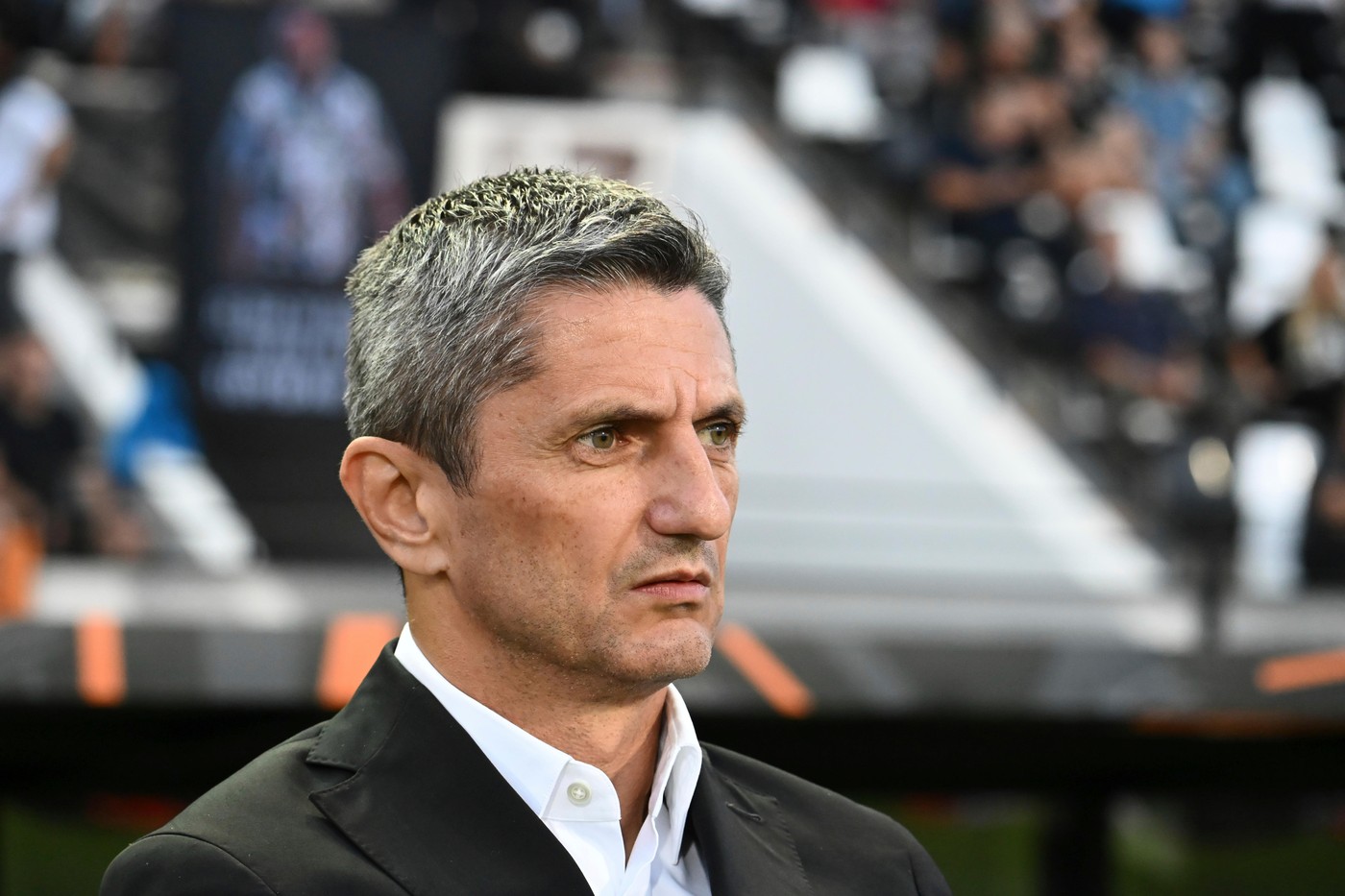 Patronul lui AEK Atena a vrut să-l bată pe Răzvan Lucescu: „A intrat în vestiarul nostru cu intenții sălbatice!”