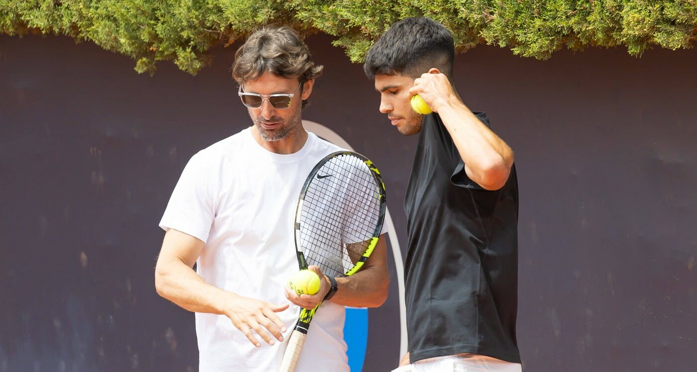 Prima reacție a lui Juan Carlos Ferrero după despărțirea bruscă de Carlos Alcaraz stârnește controverse: „Mi-aș fi dorit să continui”