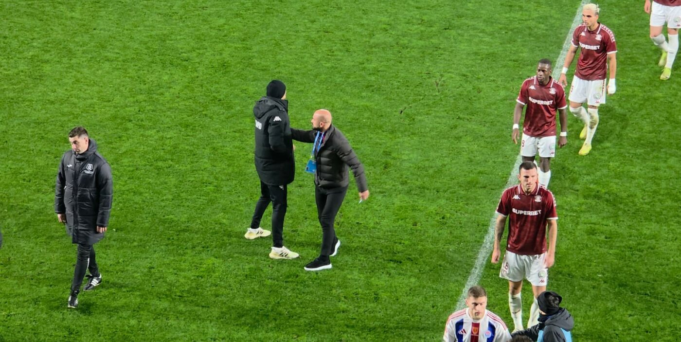 Scandal monstru la Rapid – Oțelul! Oficial al giuleștenilor, oprit cu greu să nu se ducă la arbitru