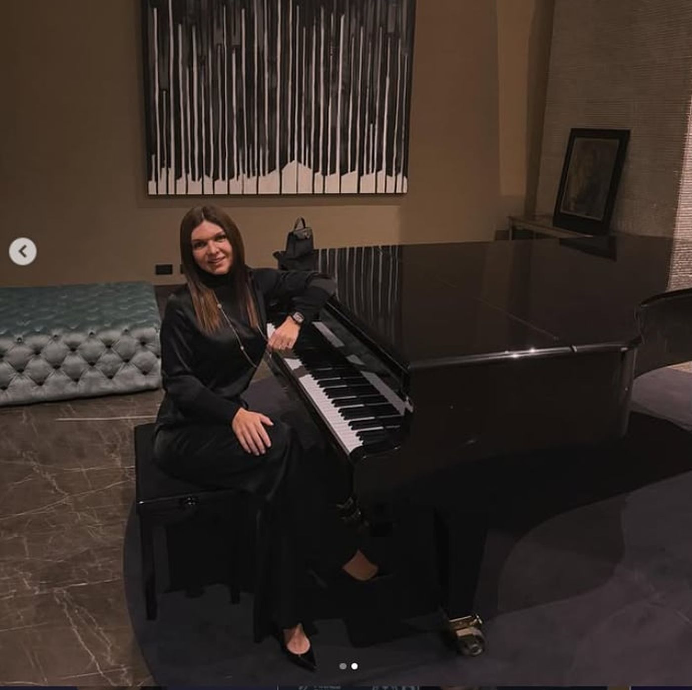 Simona Halep le-a arătat românilor cum petrece Crăciunul! A tras tare la sală și apoi s-a înfruptat cu poftă din cozonac