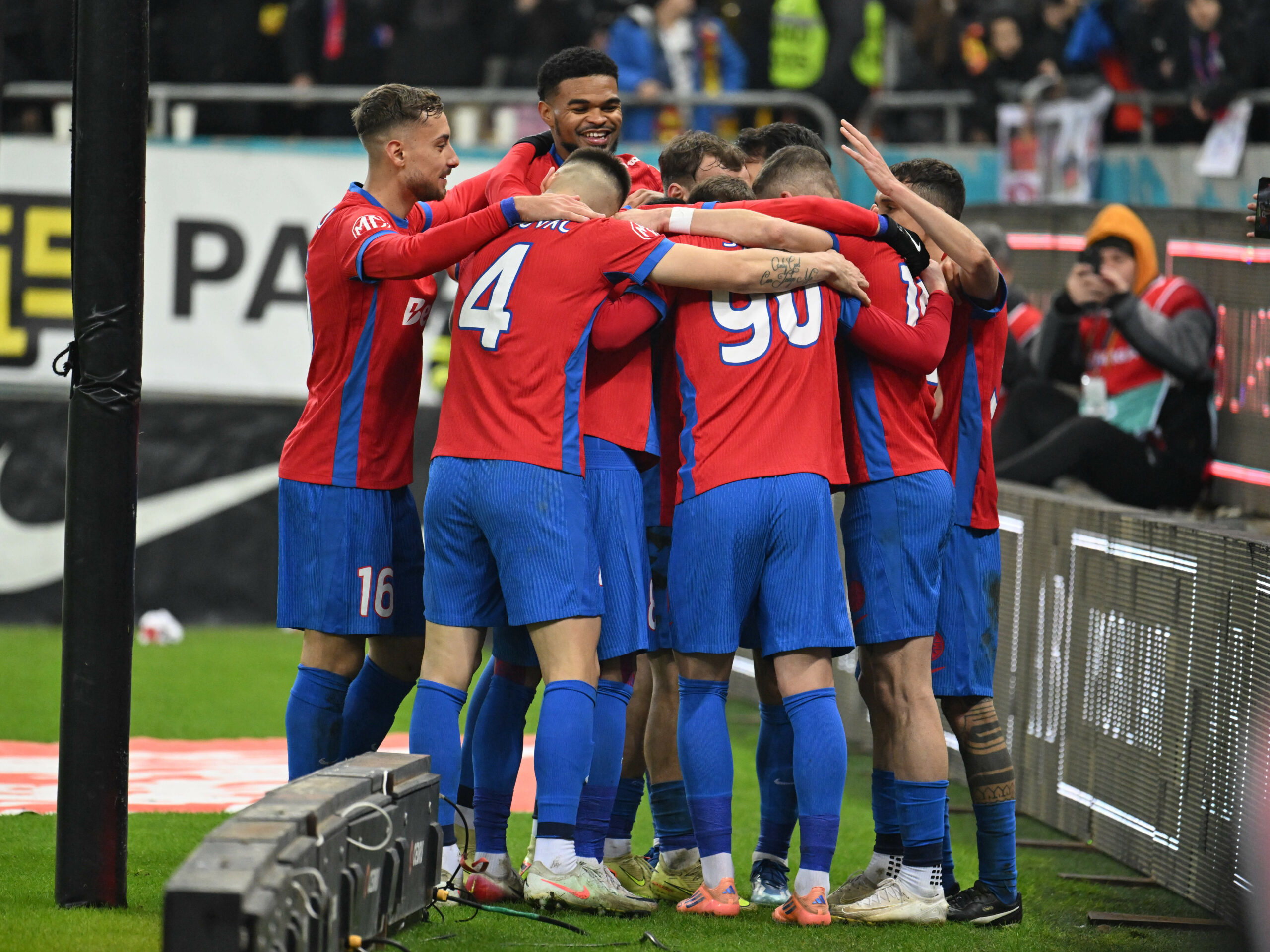 Un simbol al Stelei, care are 50 de ani de când e la formația din Ghencea, surprinde: „Titlul îl poate câștiga oricine, dar FCSB are un plus”