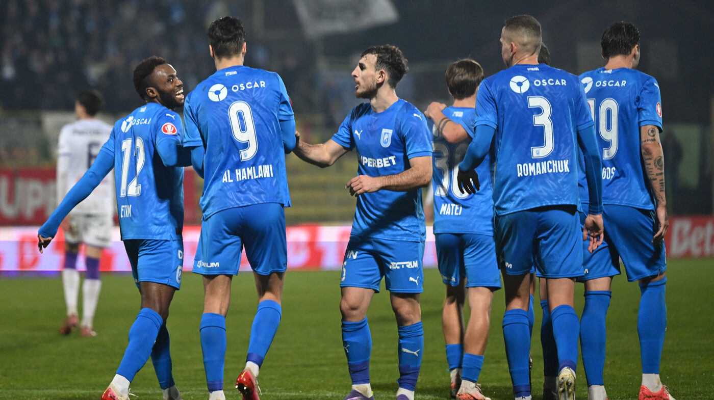 Universitatea Craiova – Sparta Praga, Live Text Online, de la ora 19:45, în etapa 5 din Conference League. Echipele de start. Stadionul din Bănie este învăluit într-o ceață densă
