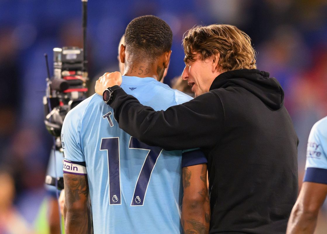 Veste șoc! Un fost jucător din Premier League a fost arestat după ce s-a luat la bătaie într-un club