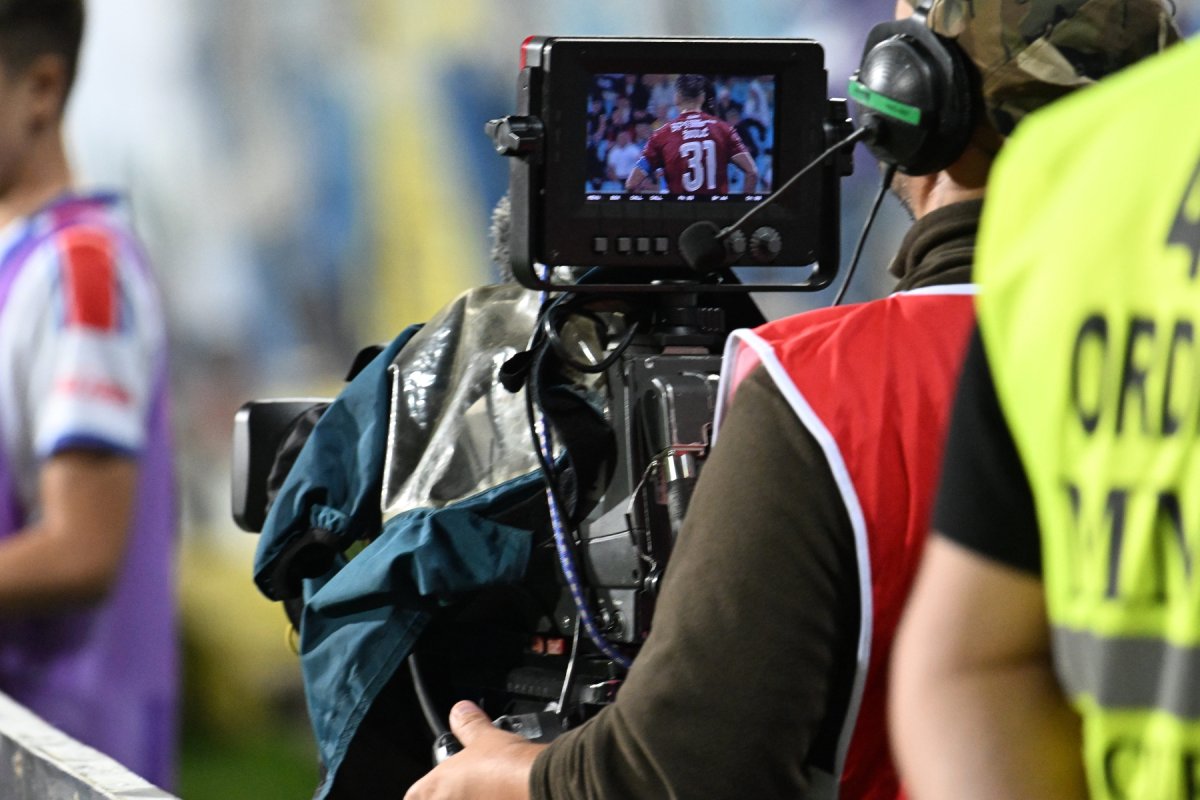 Cum se împart cele peste 30.000.000 de euro din drepturile TV între echipele din Superliga și ce sumă uriașă ia LPF an de an