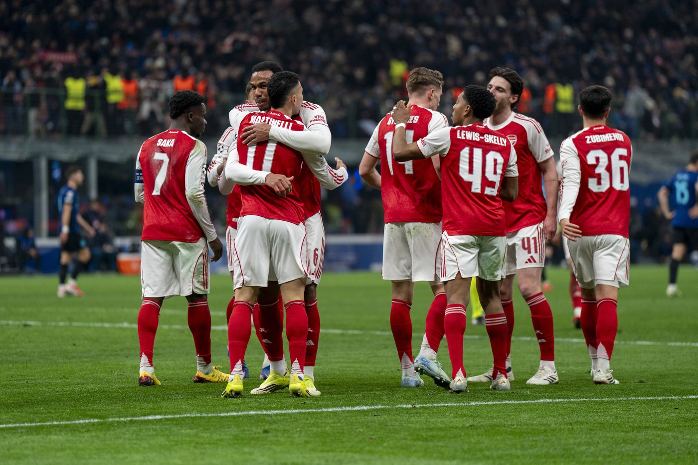 „Eroii.-Ce-au-scris-englezii-dupa-ce-Chivu-a-fost-invins-de-Arteta-in-Inter-–-Arsenal-1-3.jpg
