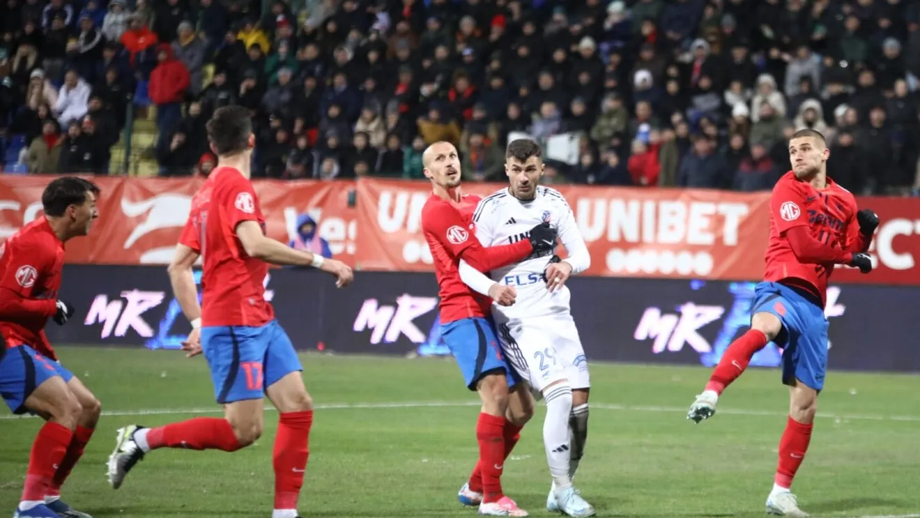 EXCLUSIV A început să tremure pentru calificarea echipei sale în play-off. „Recunosc că îmi este teamă, dar nici nu poți juca fotbal pe ceață și gheață”
