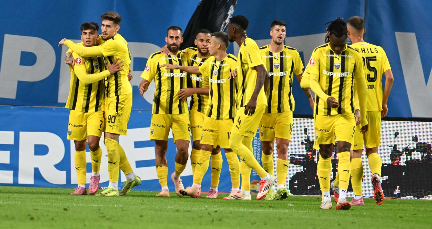 A plecat de la Dinamo și a semnat cu AEK Larnaca