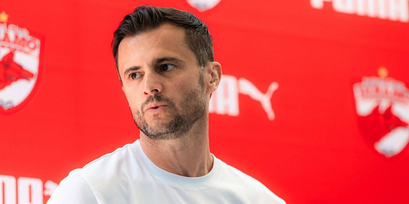 Dinamo a rezolvat cel mai complicat transfer: „Semnează. Îl urcăm în avion”