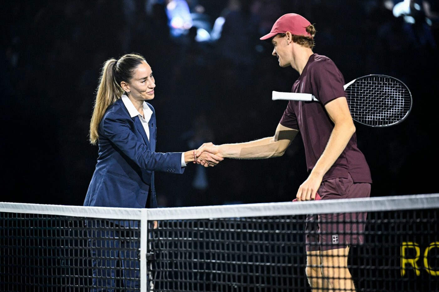 TENIS Arbitrul de scaun a văzut ce are Jannik Sinner la el și i-a interzis pe loc să o mai poarte: „Pot folosi alte dispozitive”