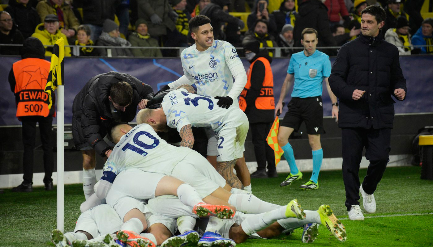 Borussia Dortmund – Inter Milano 0-2, în ultima etapă din faza grupei unice din Liga Campionilor! Portarul Trubin înscrie în minutul 90+8 cu capul și duce Benfica în play-off