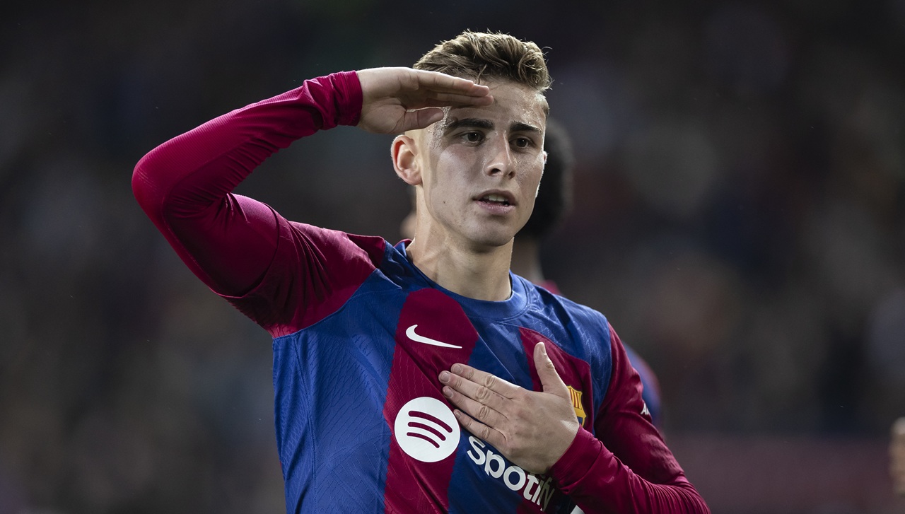 Chelsea vrea să îi transfere pe Rafa Leao, de la Milan, și pe Fermin Lopez, de la Barcelona, cu 150.000.000 de euro
