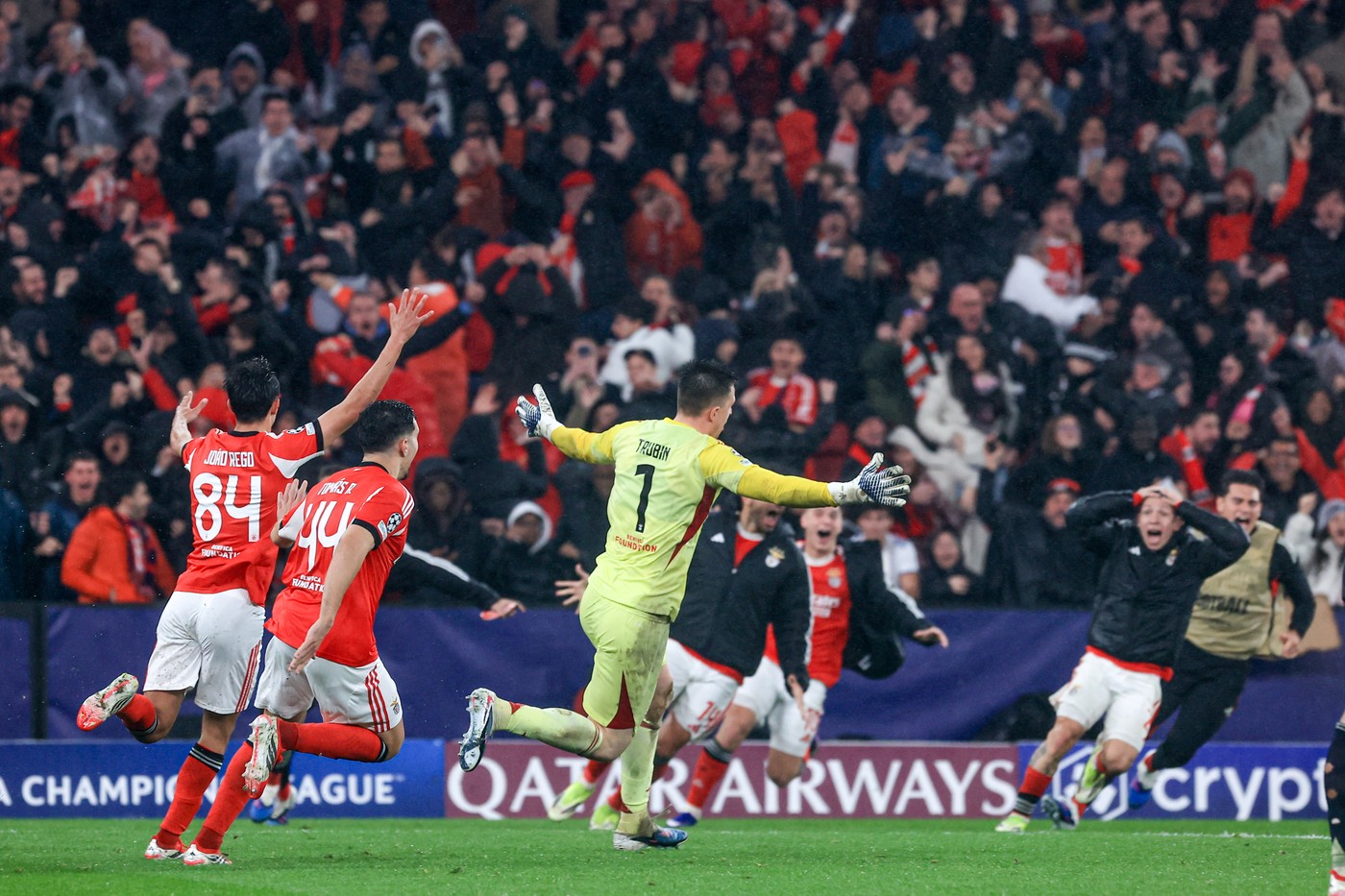 EXCLUSIV Conducătorul din Superliga a trăit pe viu miracolul de la Lisabona într-o ploaie torențială: „Eu țin cu Real Madrid, dar e senzațional ce au făcut! Se aruncau prin tribune!”