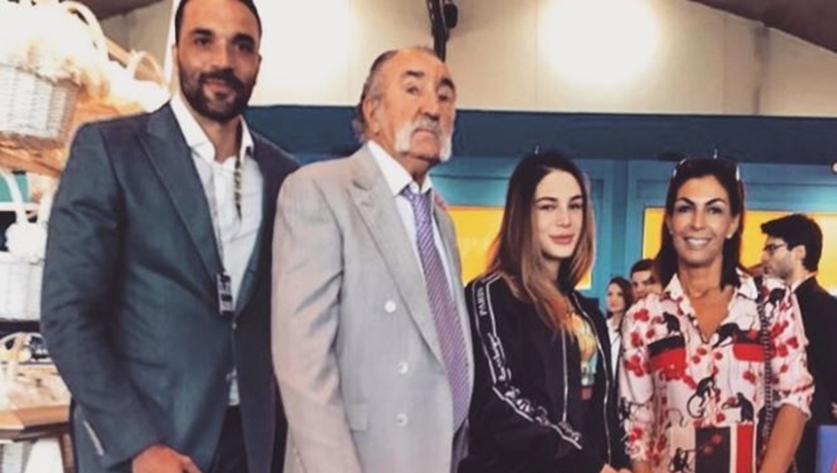 Cum-a-ales-Ion-Tiriac-nasul-pentru-fiul-sau.jpg