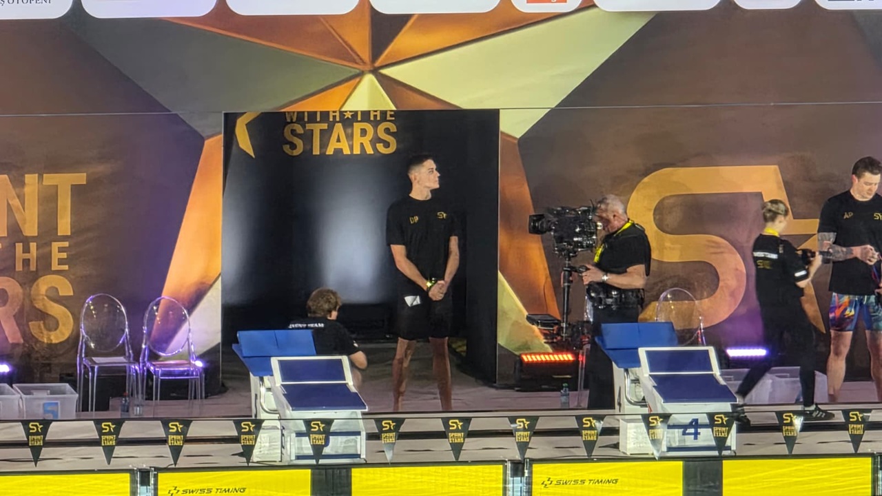 VIDEO David Popovici a pierdut pariul. Câți bani trebuie să dea uriașul campion olimpic