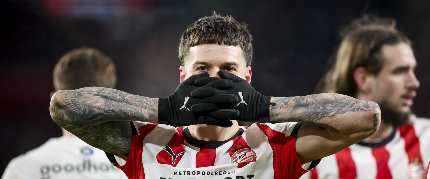 Dennis Man lovește ca fulgerul! A marcat din nou pentru PSV și e superstar în Olanda