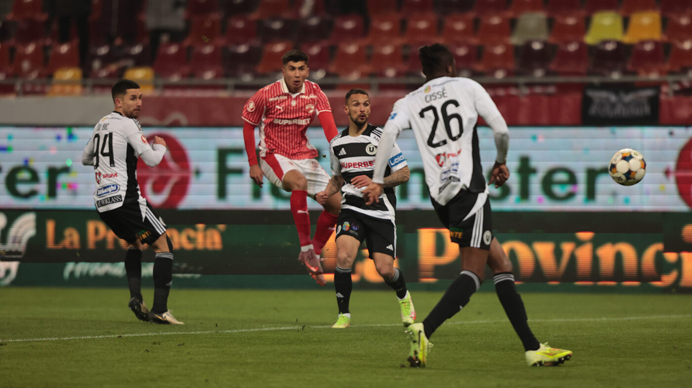 Dinamo București – U Cluj 1-0, în etapa 22 din Superliga. „Câinii” s-au apropiat la un singur punct de liderul Rapid