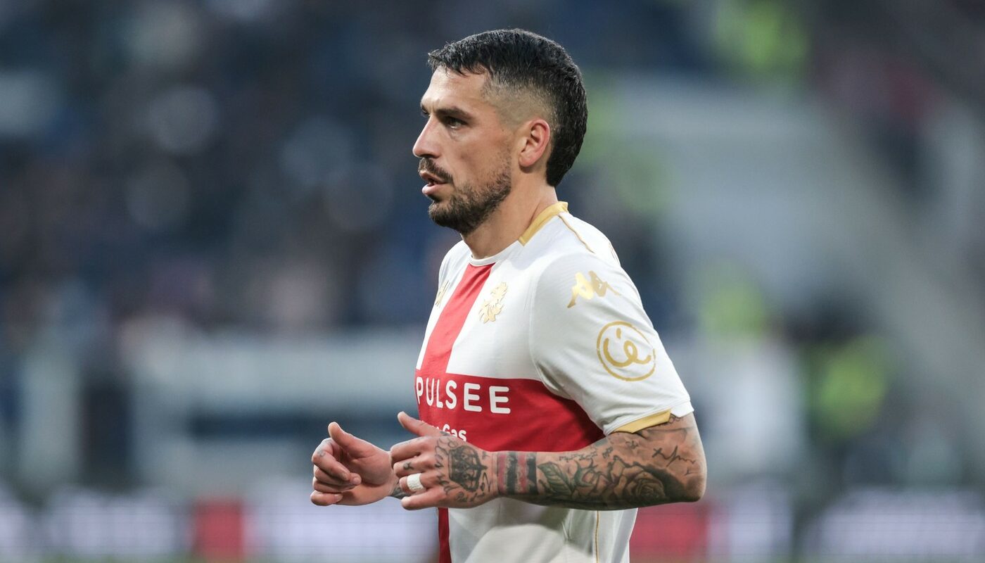 Poza pentru articolul Dramă pentru Nicolae Stanciu! A ratat penalty în minutul 90+9 în Milan – Genoa 1-1