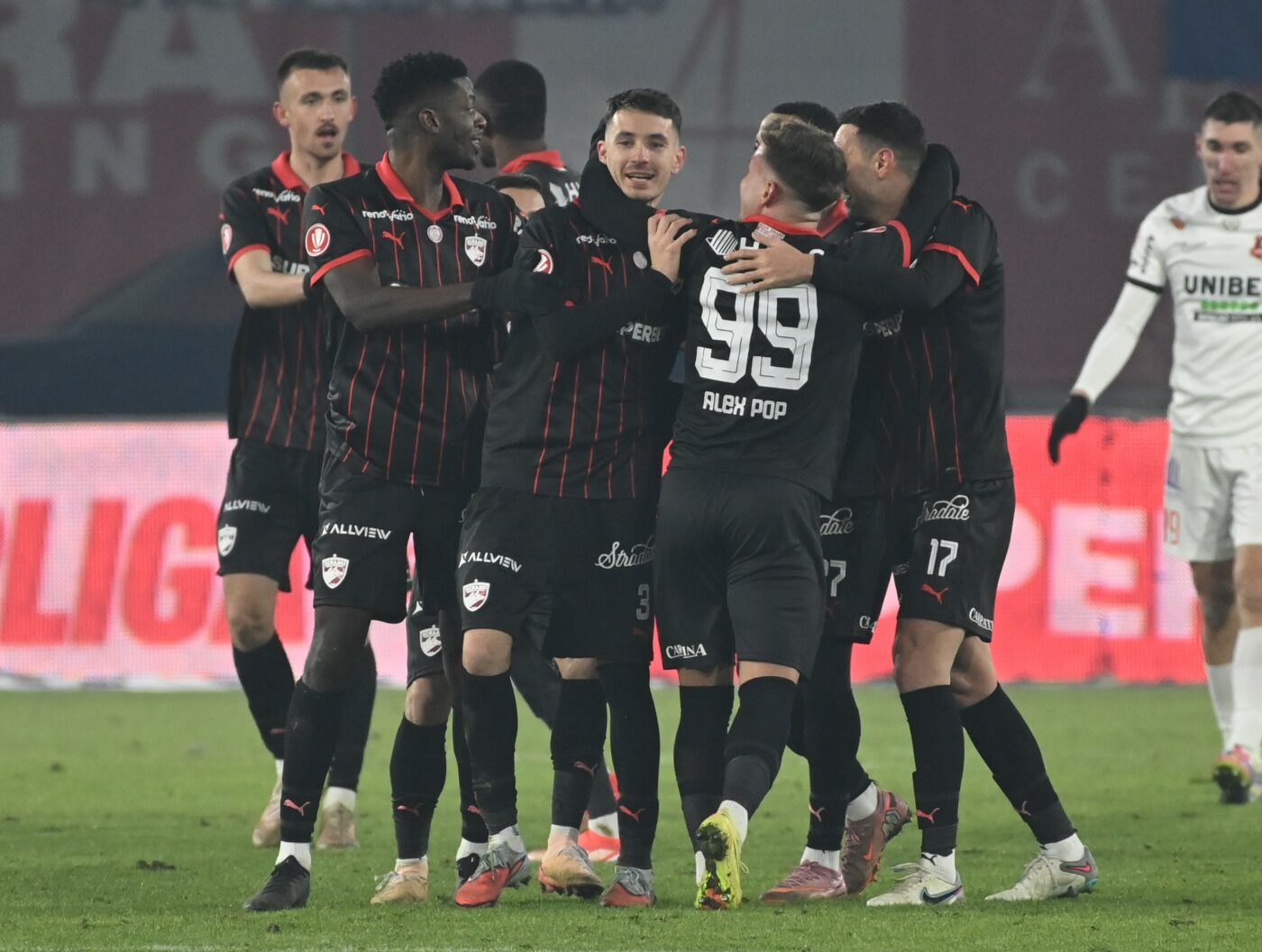 SPECIAL Fantastic pentru Dinamo! Situația excepțională în care nicio echipă din Superliga n-a reușit să ajungă în acest sezon aprinde și mai mult speranțele „câinilor” la titlu