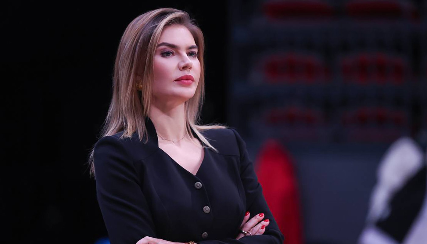 Fosta gimnastă Alina, iubita secretă a lui Putin, ar locui în palatul pe care Ucraina l-ar fi atacat