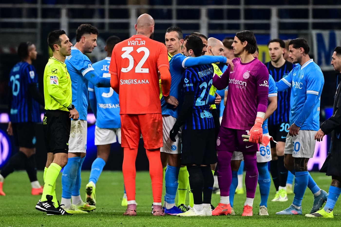 Gazzetta dello Sport, după Inter – Napoli 2-2: „Conte a stopat desprinderea lui Chivu”