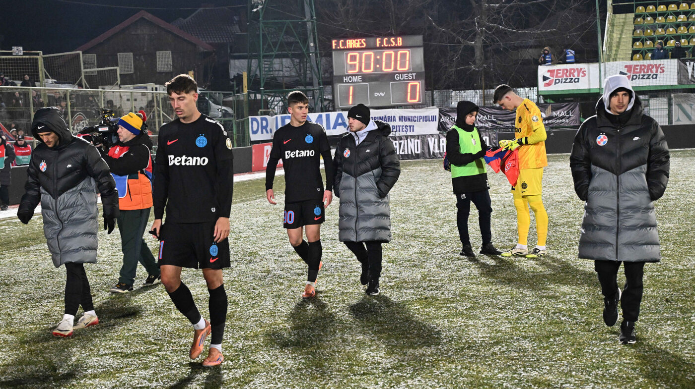L-a făcut praf pe starul FCSB: „Învață, bă, engleza. Nu să dai ca urangutanul din mâini”