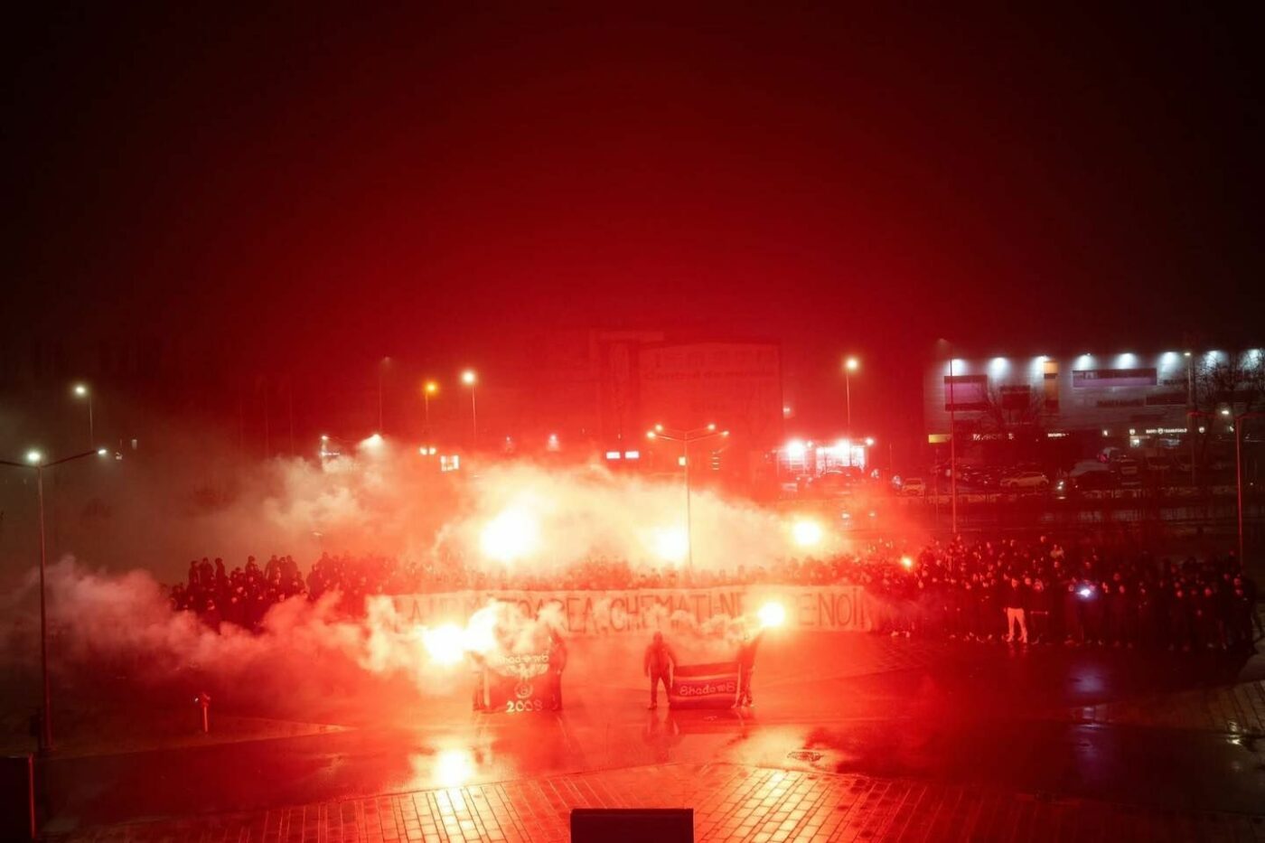 Mesajul ultrașilor Stelei pentru rivalii de la Dinamo. Ce s-a întâmplat în fața stadionului din Ghencea