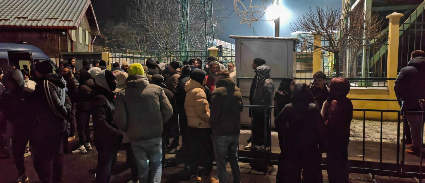 Nebunie la Mioveni! Fanii FCSB au rămas pe afară pentru că nu mai sunt bilete: Gheorghe Mustață încearcă să rezolve situația cu organizatorii