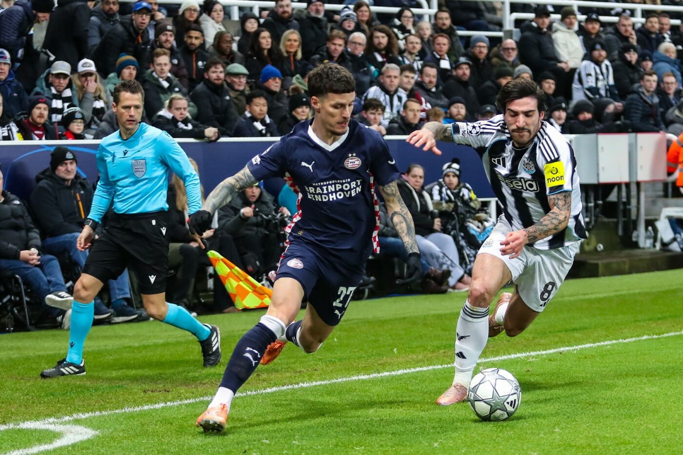 Nota-primita-de-Dennis-Man-dupa-ce-Newcastle-a-pulverizat-o-pe-PSV-in-Champions-League-1400x933.jpg