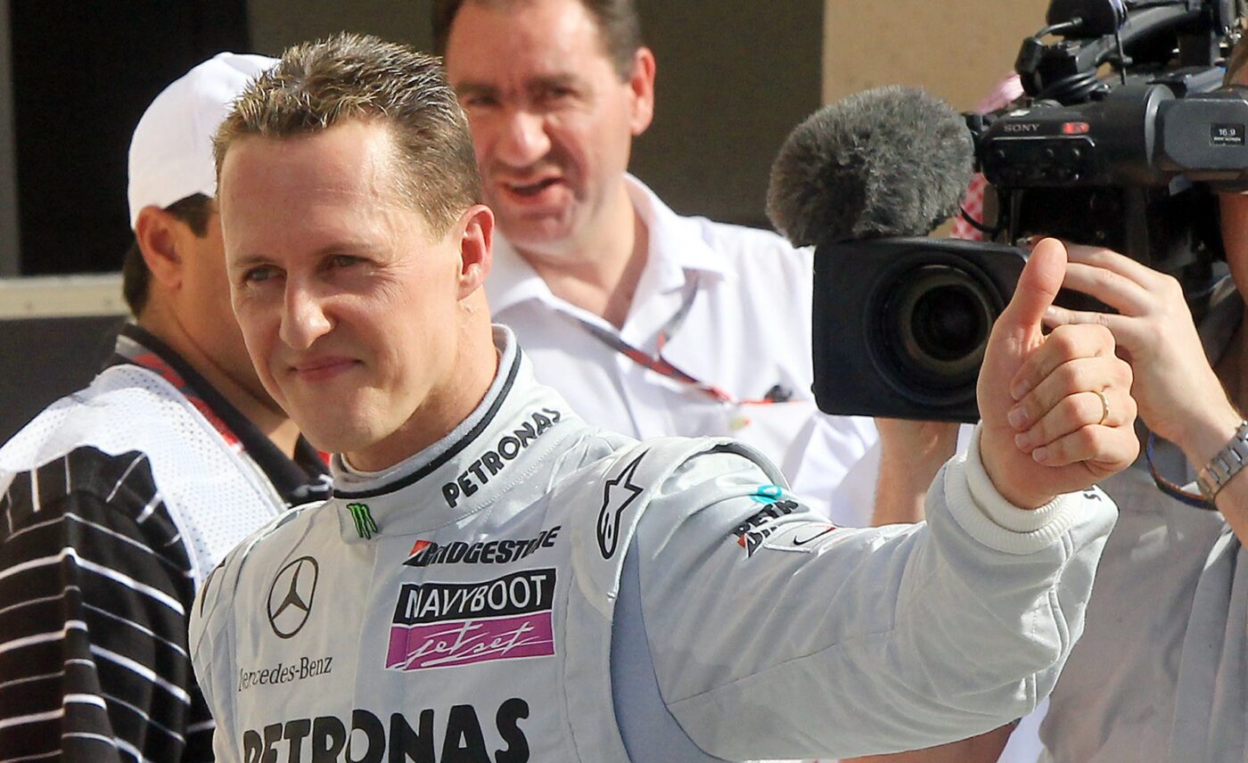 S-a-produs-minunea-„Michael-Schumacher-nu-mai-e-tintuit-la-pat.-La-12-ani-de-la-accident-speranta-in-viata-campionului-e1769333767156-1400x856.jpg