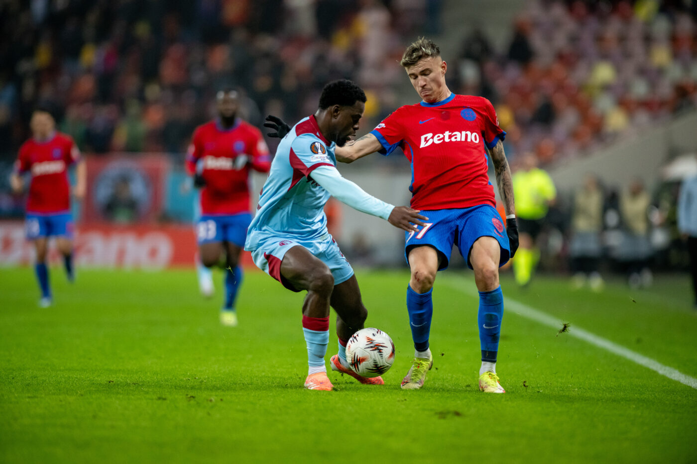 Tavi Popescu pleacă de la FCSB. Antrenorul român l-a convins pe Gigi Becali: „Să-l ia!”