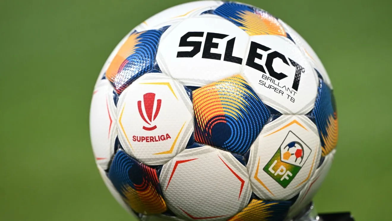 MERCATO FIFA face prăpăd în Superliga. Două cluburi au primit interdicție la transferuri