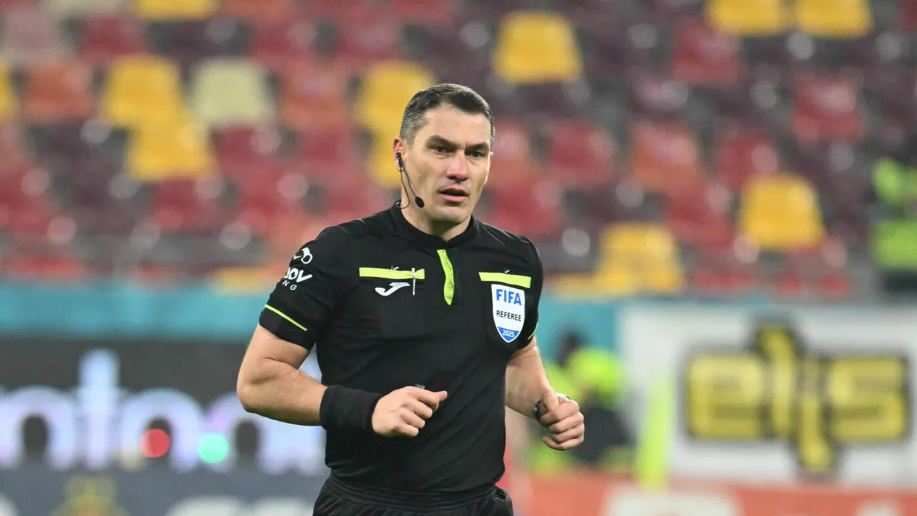 VIDEO Scene fabuloase cu Istvan Kovacs în Liga Campionilor! Arbitrul român i-a certat pe jucătorii lui Atletico Madrid după ce au sărbătorit în fața suporterilor adverși