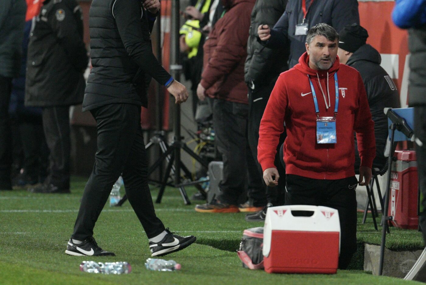 DECLARAȚII Adrian Mihalcea face apel la suporteri înainte de UTA  – Botoșani: „Din regi am ajuns sclavi, dar cu 9 puncte suntem în play-off”