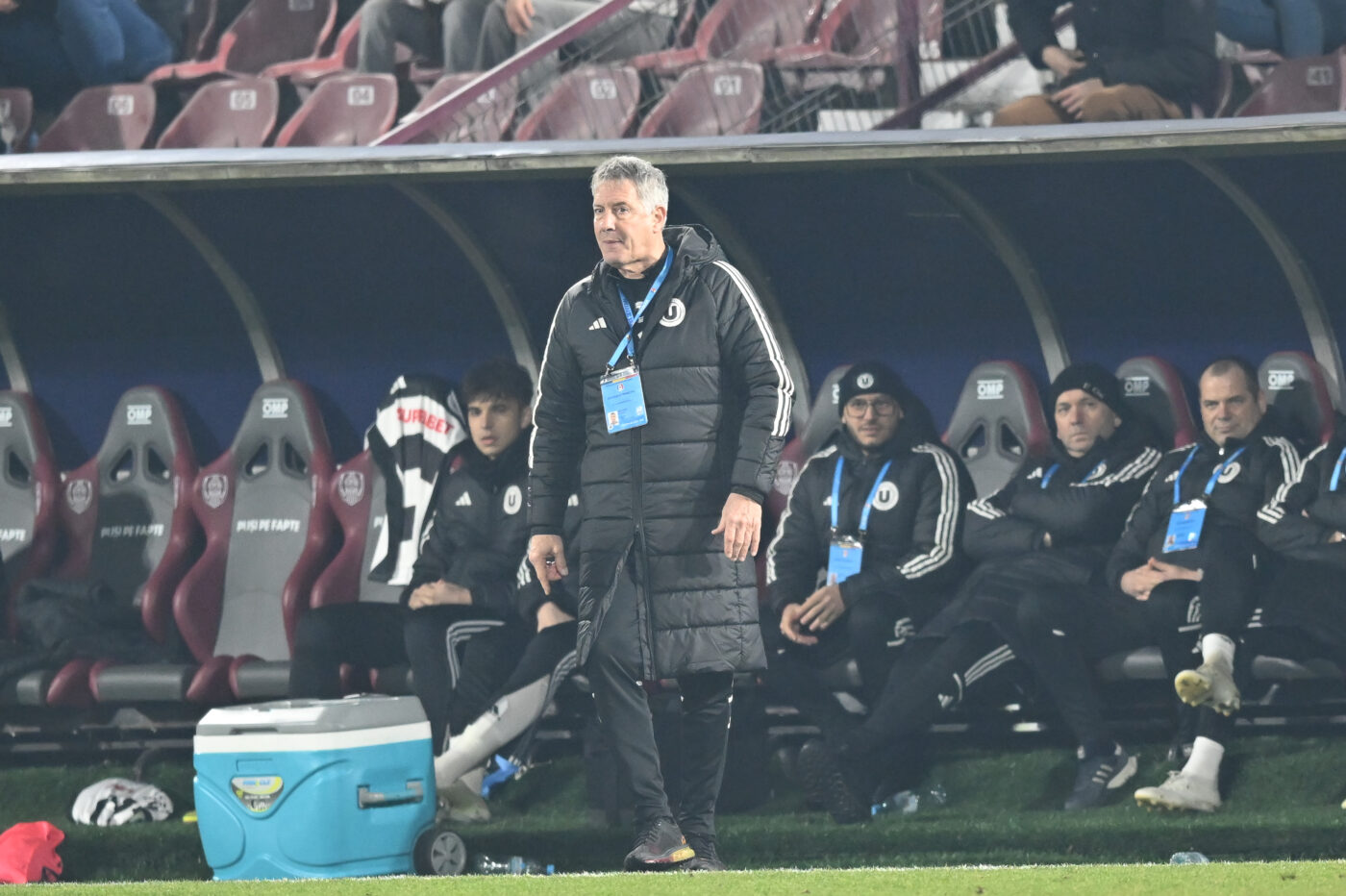 BĂTAIE GENERALĂ după CFR – U Cluj 3-2! Cristiano Bergodi a sărit la gâtul lui Andrei Cordea și apoi și-a împărțit pumni cu Karlo Muhar!