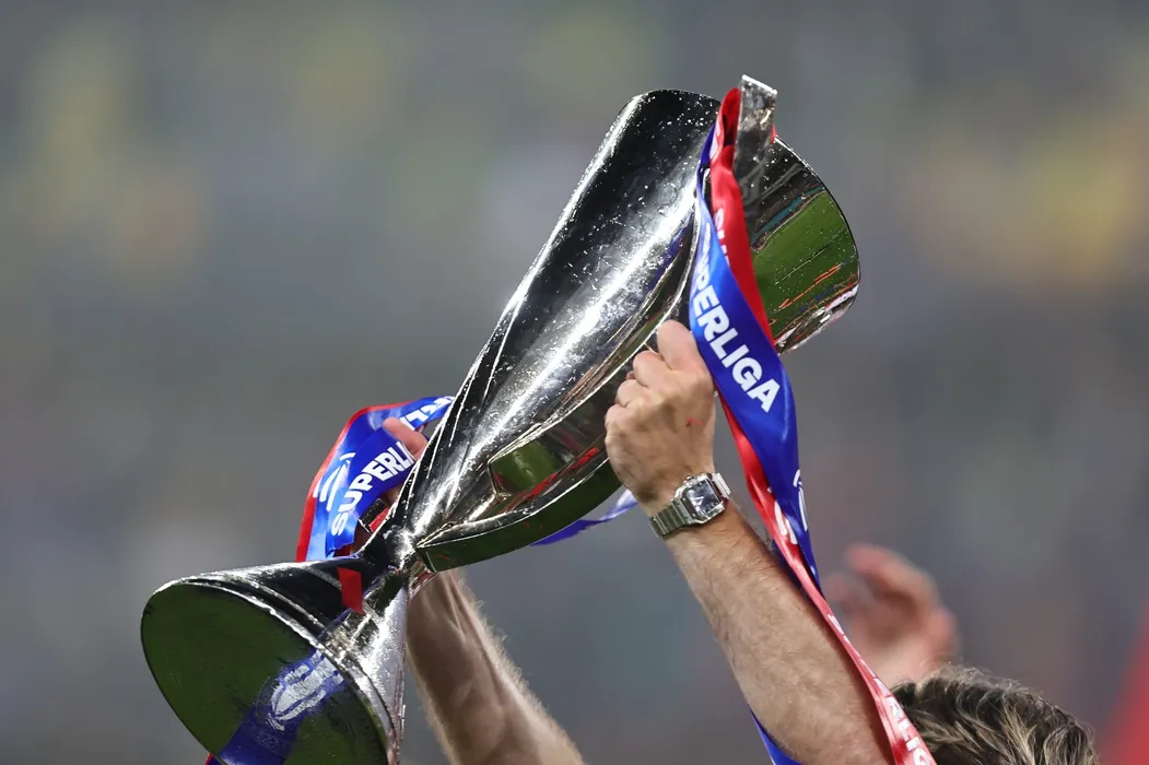 SPECIAL Bătălia finală pentru play-off Superliga: opt echipe pe trei locuri! Ce șanse are fiecare, raportat la program și clasament, într-o analiză de Gabriel Berceanu