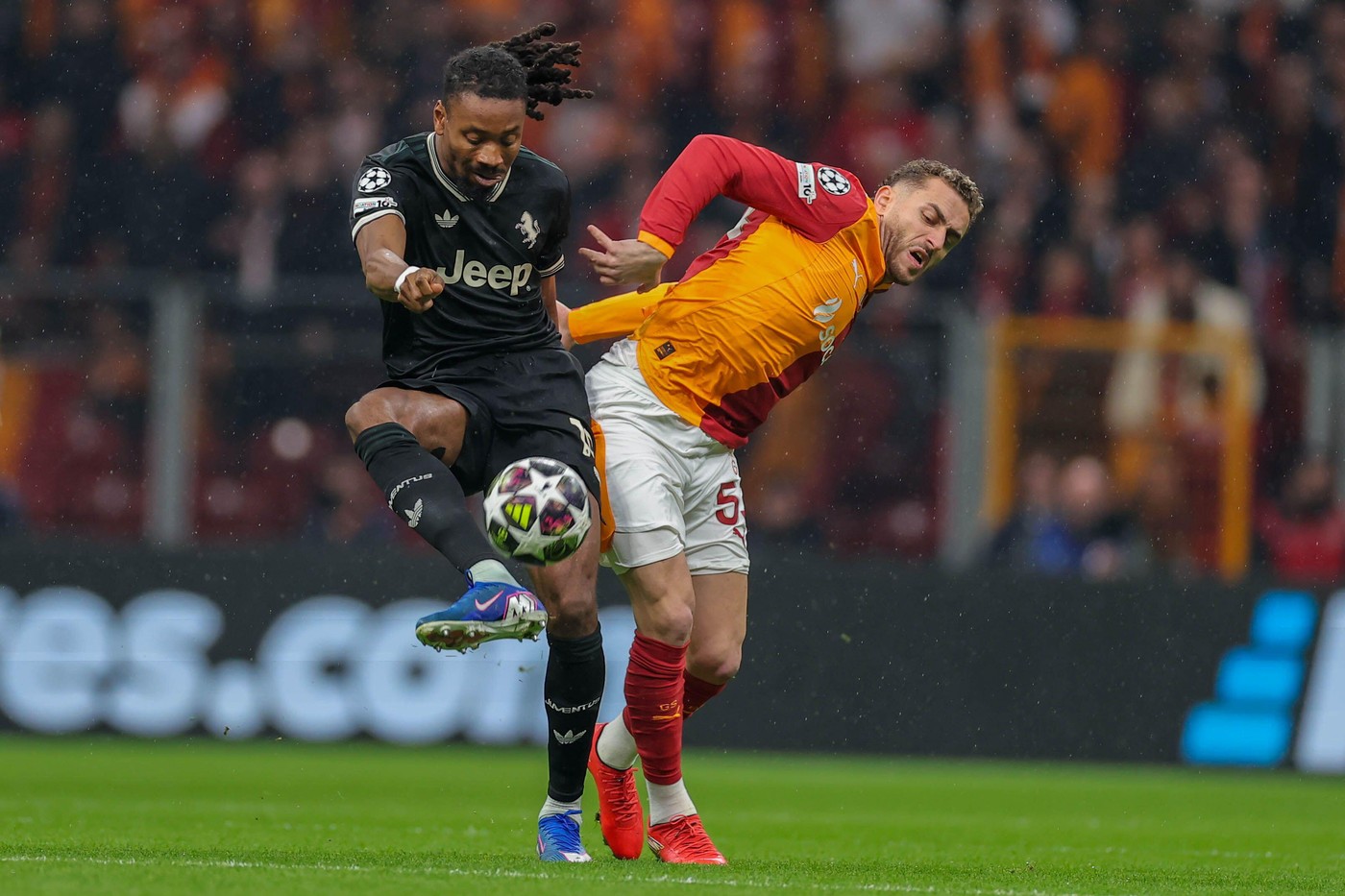 LIVE Nebunie în play-off-ul UCL! Galatasaray a umilt-o pe Juventus: 5-2! Benfica – Real Madrid, Monaco – PSG și Borussia Dortmund – Atalanta se joacă de la 22:00