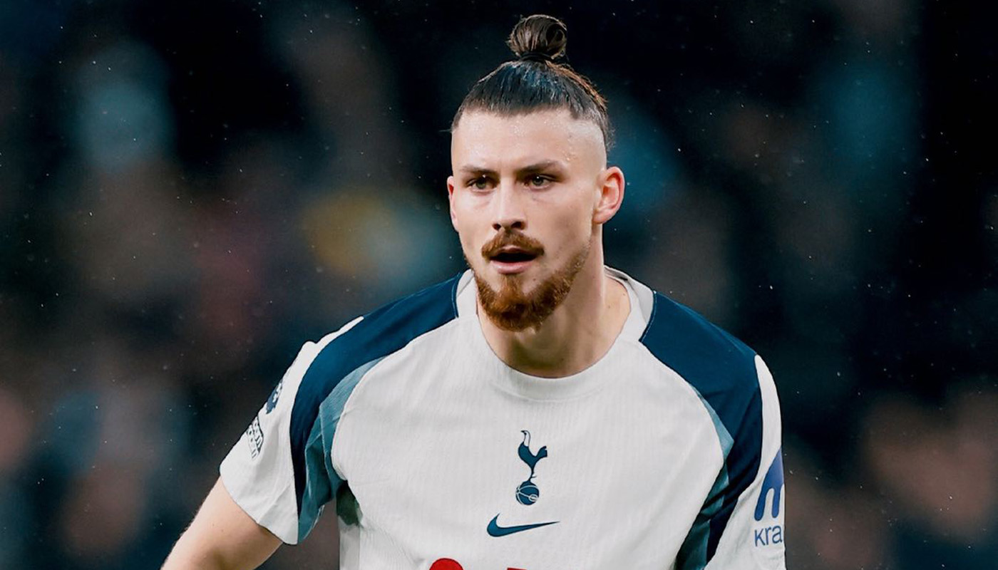 Britanicii l-au văzut pe Radu Drăgușin în Manchester United – Tottenham și au dat verdictul: „Singurul lucru bun într-un meci dezamăgitor!”