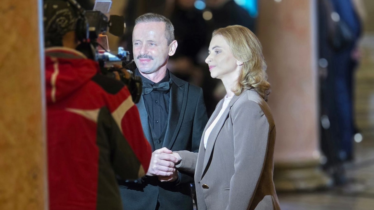 Ce-facea-de-fapt-Marius-Urzica-in-timpul-finalei-Power-Couple-de-la-Antena-1.jpeg