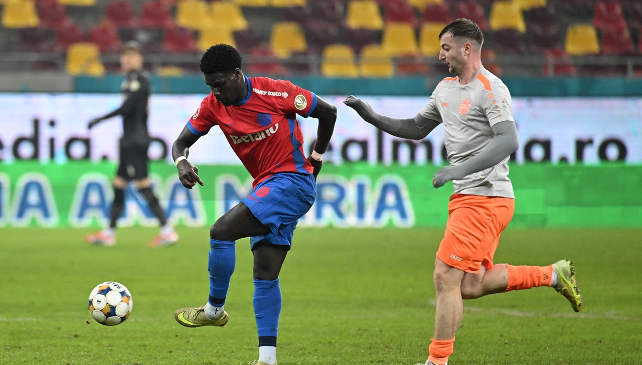 Daniel Popa a vrut să se răzbune pe Gigi Becali, dar a plecat cu un sac de goluri încasate și a dat vina pe tactica lui Teja: „Trebuie să jucăm și fotbal”