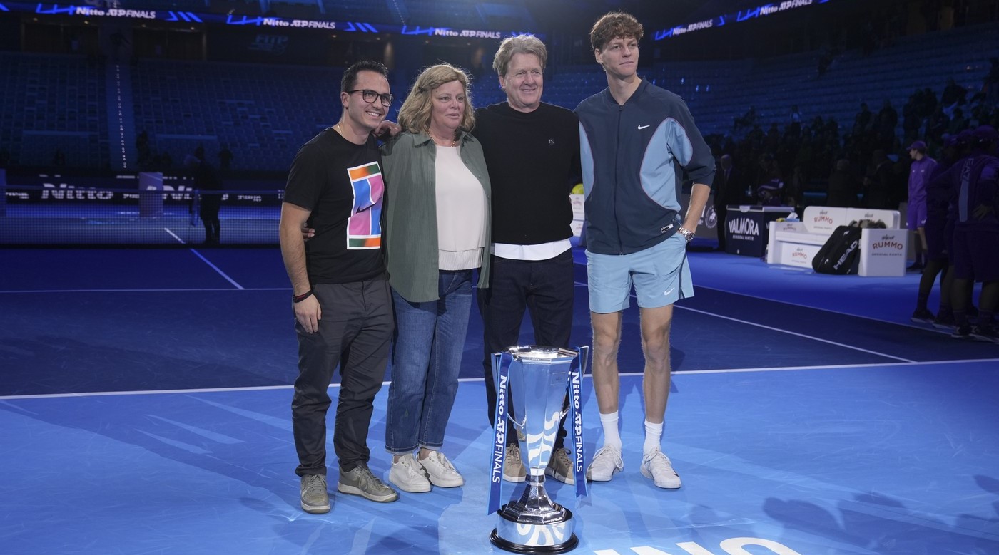 De-ce-nu-vin-de-fapt-parintii-lui-Jannik-Sinner-la-turneele-de-tenis-in-care-acesta-joaca.-„Asta-e-adevarul.jpg