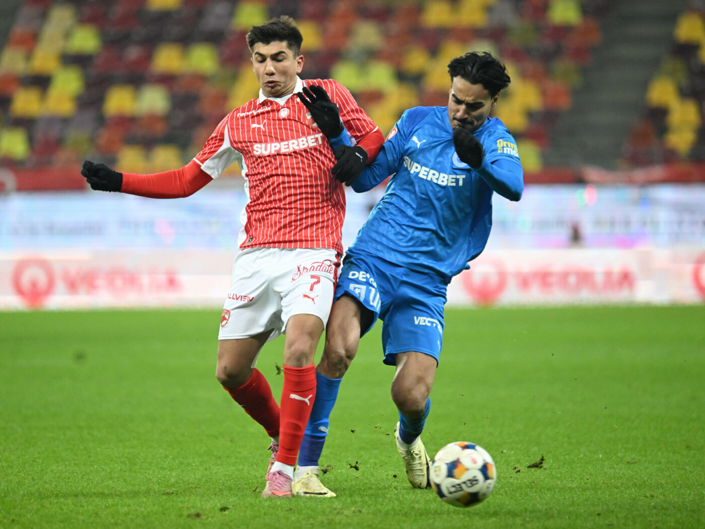 SPECIAL Dinamo – Craiova 1-1, remiză convenabilă? Să nu o plângeți amândouă luna viitoare! Cinci răspunsuri după derby-ul de clasament din Superliga
